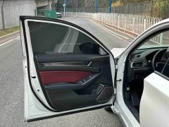 Honda Accord 260TURBO Magic Night Premium Edition - фото 12