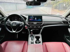 Honda Accord 260TURBO Magic Night Premium Edition - фото 14