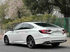 Honda Accord 260TURBO Magic Night Premium Edition - фото 20
