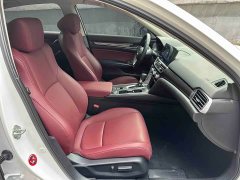 Honda Accord 260TURBO Magic Night Premium Edition - фото 8