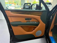 Bentley Bentayga 4.0T V8 - фото 12