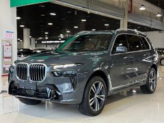 BMW X7 xDrive40i Exclusive M Sports Package - фото 1