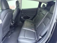 Tesla Model Y rear-wheel drive version - фото 15