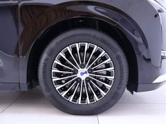 Denza D9 DM-i Intelligent Driving Edition 1020 AWD Premium - фото 6