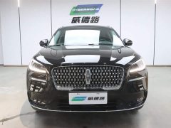 Lynk & Co Adventurer 2022 2.0T two-wheel drive exclusive edition - фото 2