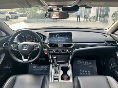Honda Accord 260TURBO Magic Night Premium Edition - фото 6
