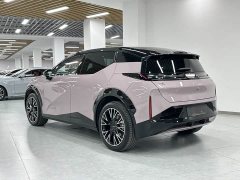 Zeekr X 2025 four-seater rear exorcism cube version - фото 13