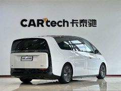 Li Auto Ideal MEGA Home Family Special Edition - фото 20