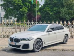 BMW 5 Series 530Li Leading M Sports Package - фото 1