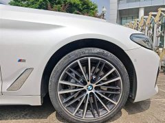 BMW 5 Series 530Li Leading M Sports Package - фото 13