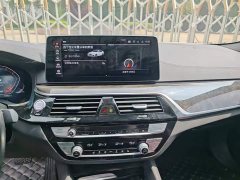 BMW 5 Series 530Li Leading M Sports Package - фото 9
