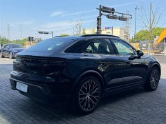 Porsche Macan New Energy 2024 Macan 4 - фото 2