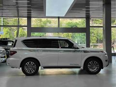 Nissan Patrol ARMADA 5.6L Armada Platinum Edition - фото 6