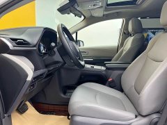 Lynk & Co Grevia 2023 2.5L Hybrid Comfort Edition - фото 3