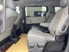 Lynk & Co Grevia 2023 2.5L Hybrid Comfort Edition - фото 8
