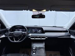 Lynk & Co Venucia V 260T Dark Horse Edition Pro - фото 18