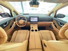 Voyah Lantu Dreamer PHEV four-wheel drive premium Qiankun version - фото 10