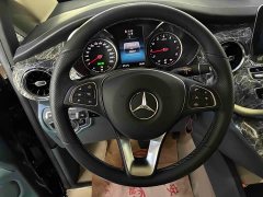 Mercedes-Benz Shangzhe V-Class 2019 V260L Golden Tiger Edition - фото 7