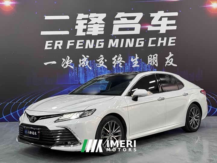 Toyota Camry 2021 2.5G Deluxe Edition - автомобиль из Китая