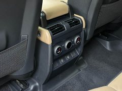 Land Rover Defender 110 3.0T P400 X-Dynamic HSE - фото 11