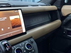 Land Rover Defender 110 3.0T P400 X-Dynamic HSE - фото 15