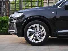 Audi Q7 45 TFSI quattro S line sports - фото 6