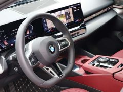 BMW 5 Series 530Li Leading M Sports Package - фото 13