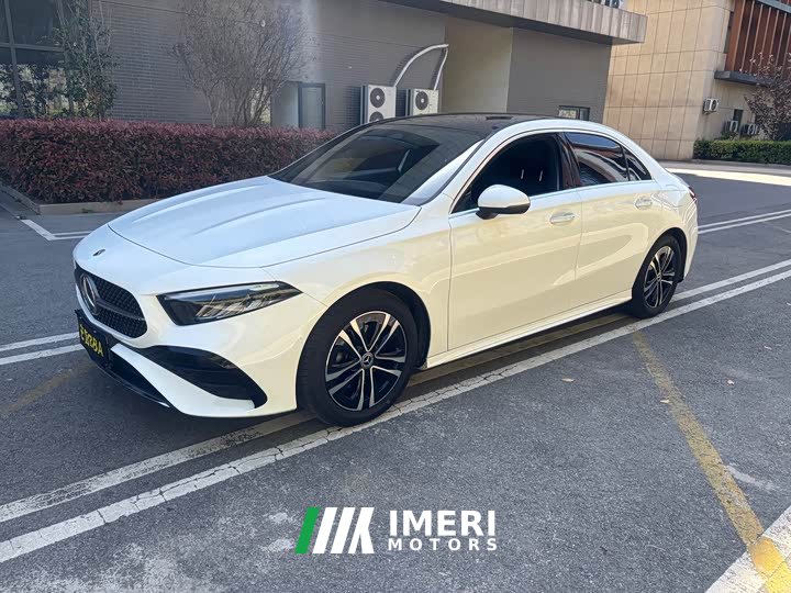 Mercedes-Benz A-Class A 200 L Dynamic - автомобиль из Китая