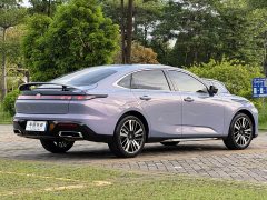 Lynk & Co Eado 2026 fourth generation 1.5T 500Bar smart - фото 6