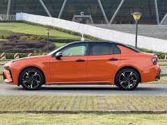Lynk & Co 03 2025 1.5TD DCT Champion Edition Pro - фото 5