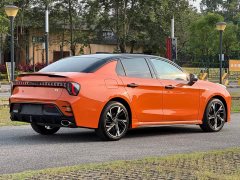 Lynk & Co 03 2025 1.5TD DCT Champion Edition Pro - фото 8
