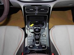 BYD Qin PLUS Honor Edition DM-i 55KM Transcendent Type - фото 13