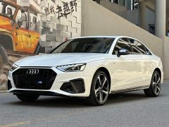 Audi A4L 40 TFSI luxury and dynamic - фото 1