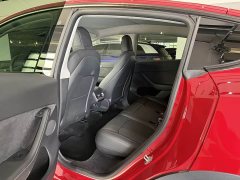 Tesla Model Y long-range all-wheel drive version - фото 6