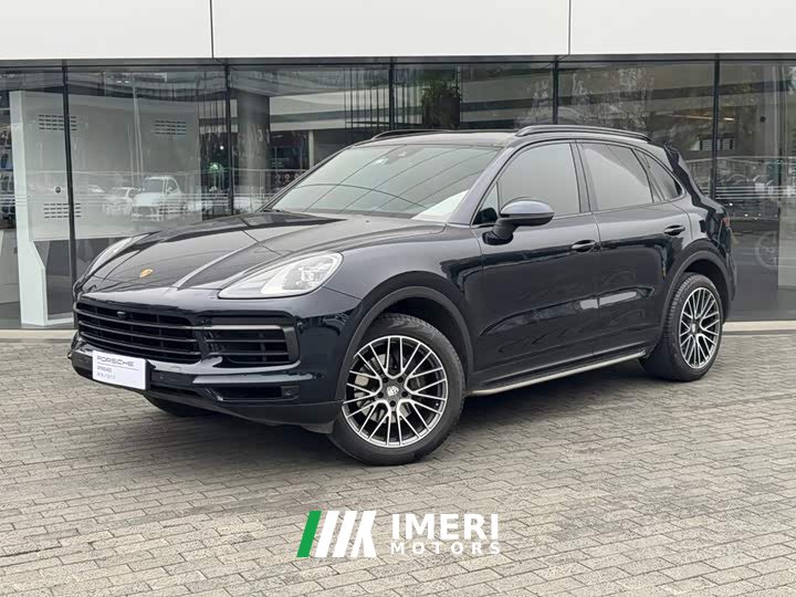 Porsche Cayenne 2019 Cayenne 3.0T - автомобиль из Китая
