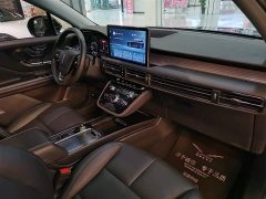 Lynk & Co Adventurer 2.0T two-wheel drive exclusive edition - фото 11