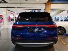 Lynk & Co Adventurer 2.0T two-wheel drive exclusive edition - фото 3