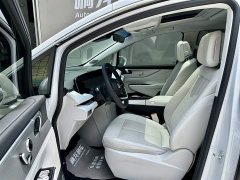 Buick GL8 New Energy 2024 Lu Zun Exclusive Edition 7 seats - фото 8