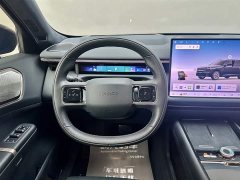 Lynk & Co 900 1.5T Ultra 6-seater - фото 8