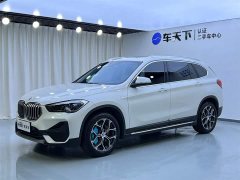 BMW X1 2021 facelift sDrive25Li leading - фото 1