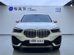 BMW X1 2021 facelift sDrive25Li leading - фото 3