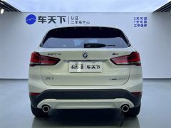BMW X1 2021 facelift sDrive25Li leading - фото 6