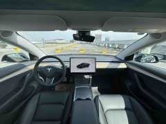Tesla Model 3 2022 rear-wheel drive version - фото 8