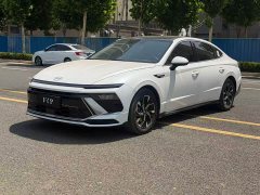 Lynk & Co Sonata 1.5T Pro - фото 1