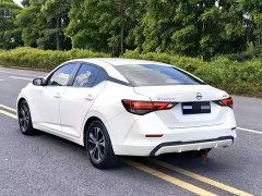 Nissan Sylphy 1.6L XE CVT Comfort Edition - фото 6