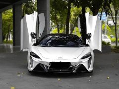 Lynk & Co Artura 2023 3.0T Hybrid Standard - фото 1