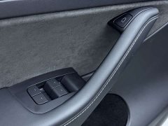 Tesla Model Y rear-wheel drive version - фото 11