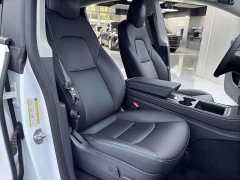 Tesla Model Y rear-wheel drive version - фото 17