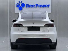 Tesla Model Y rear-wheel drive version - фото 7