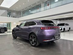 AITO Wenjie M5 extended range Ultra four-wheel drive version - фото 12